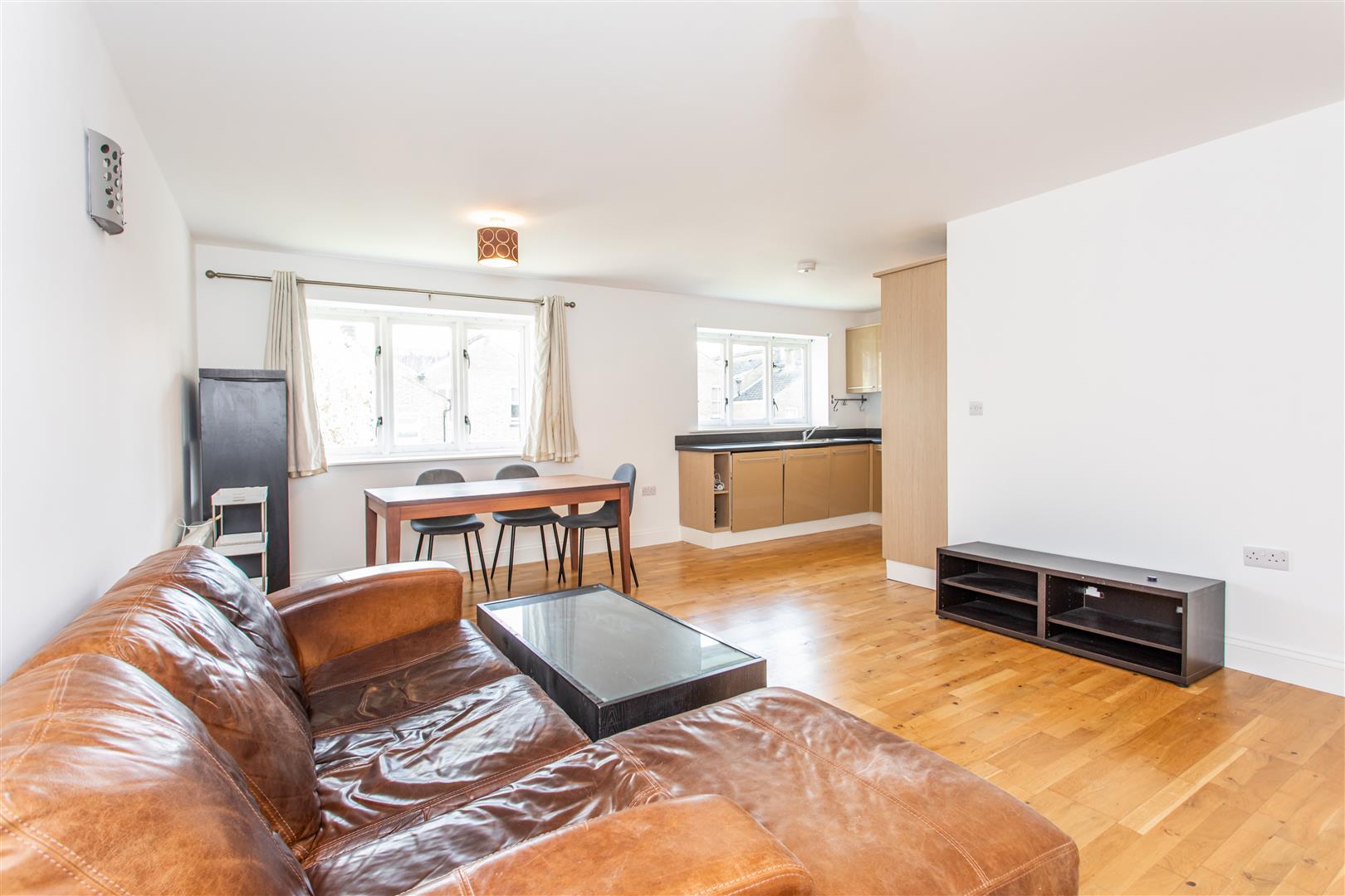 1 bed property in Westport Street, Limehouse